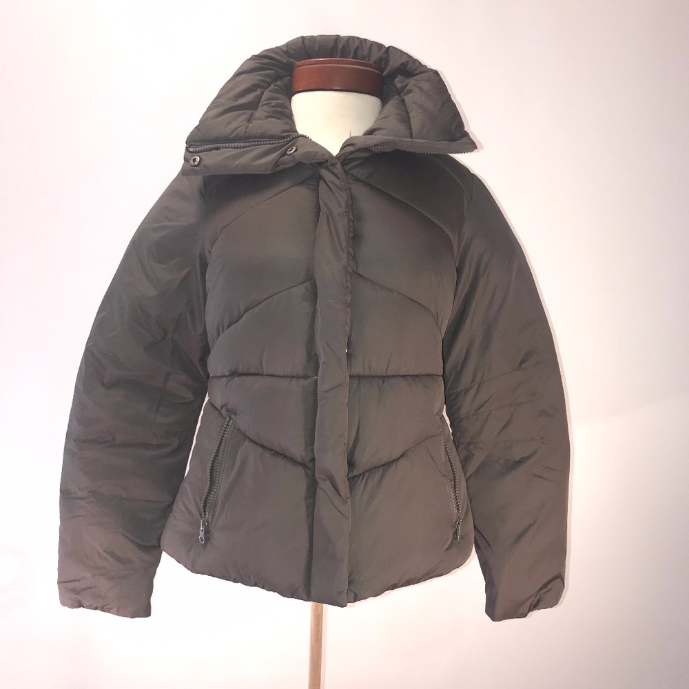 Gap gray puffer coat with high collar sz S